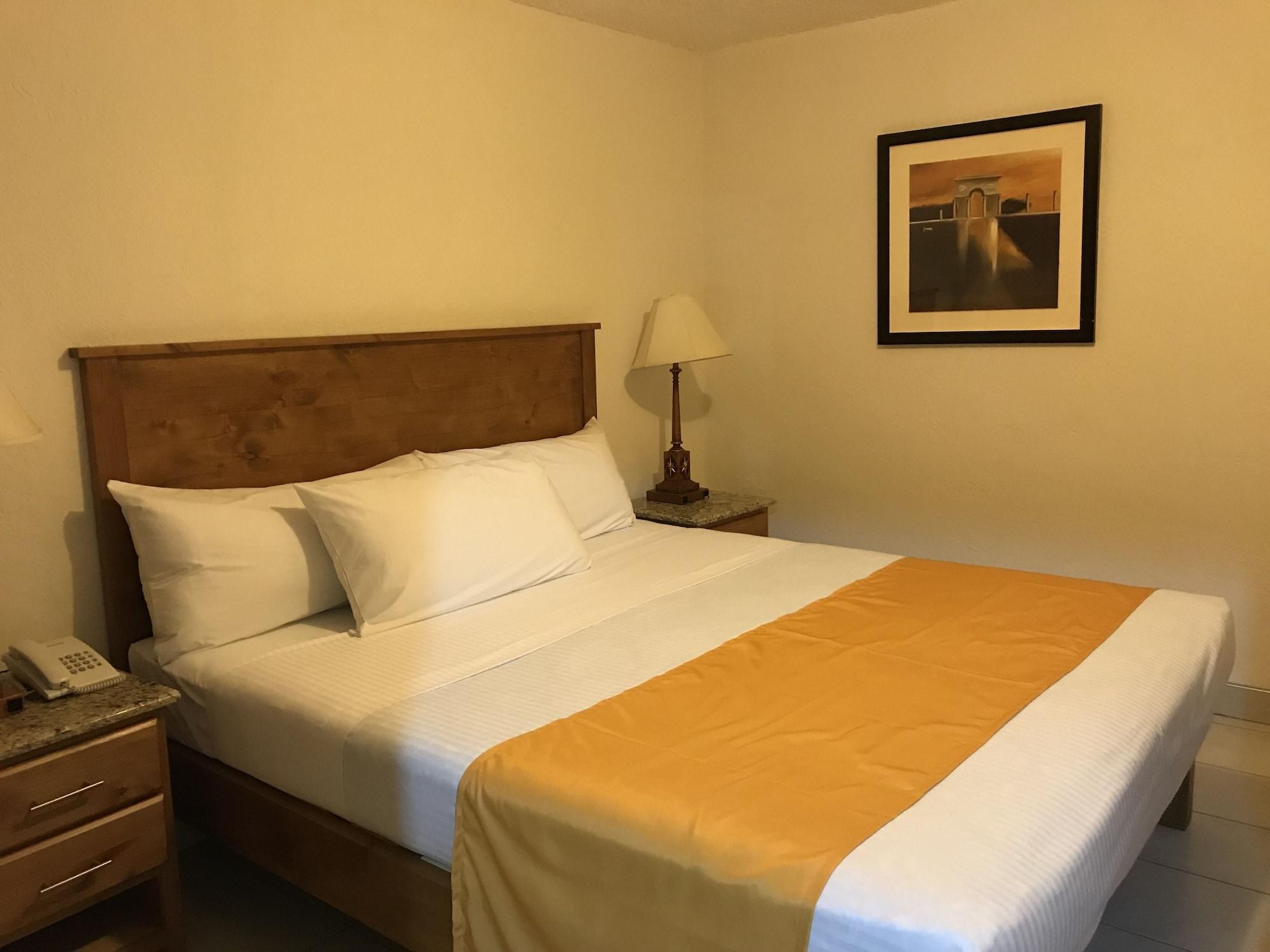 Hotel Guillen Jr Тихуана Екстериор снимка