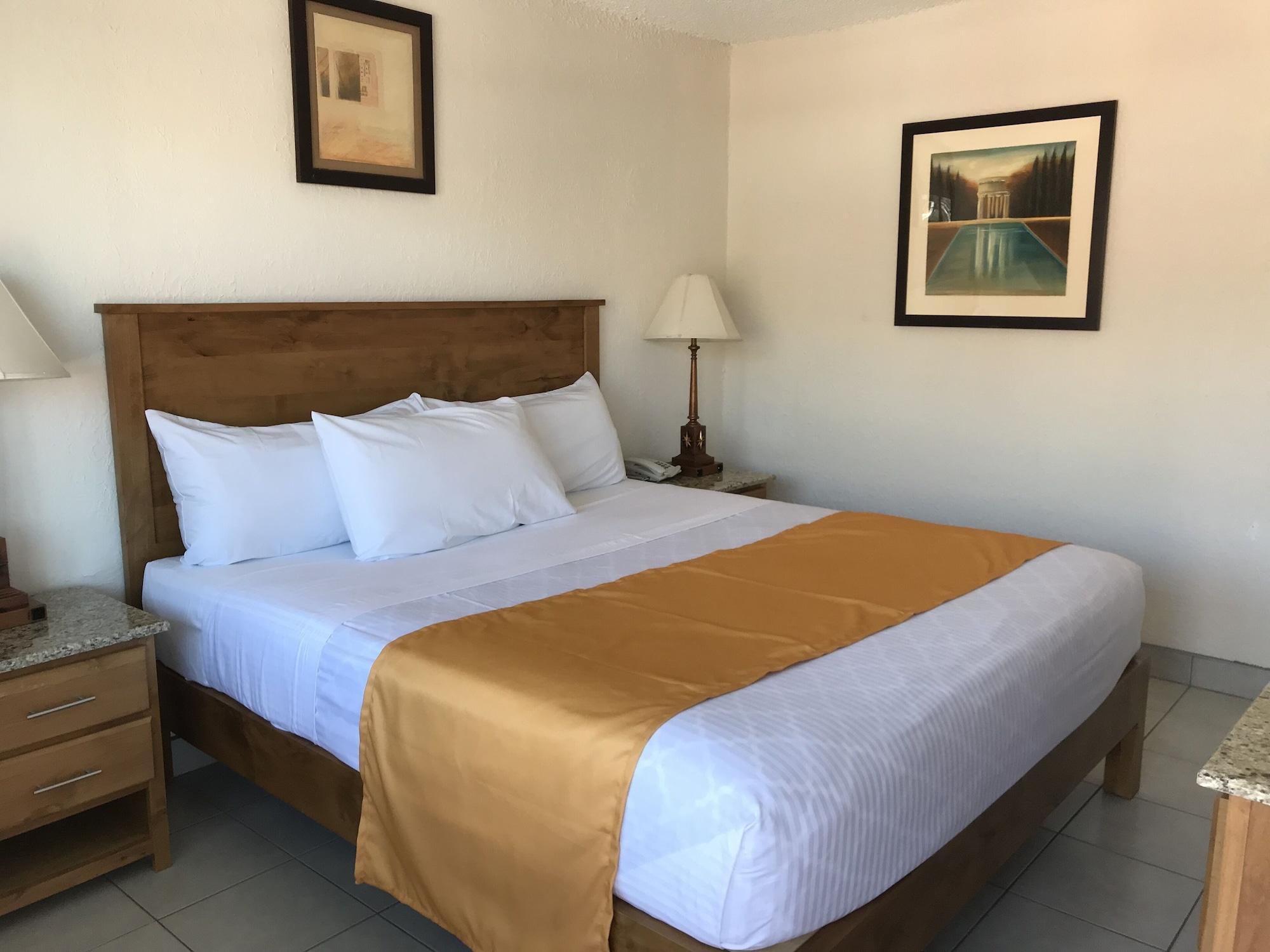 Hotel Guillen Jr Тихуана Екстериор снимка