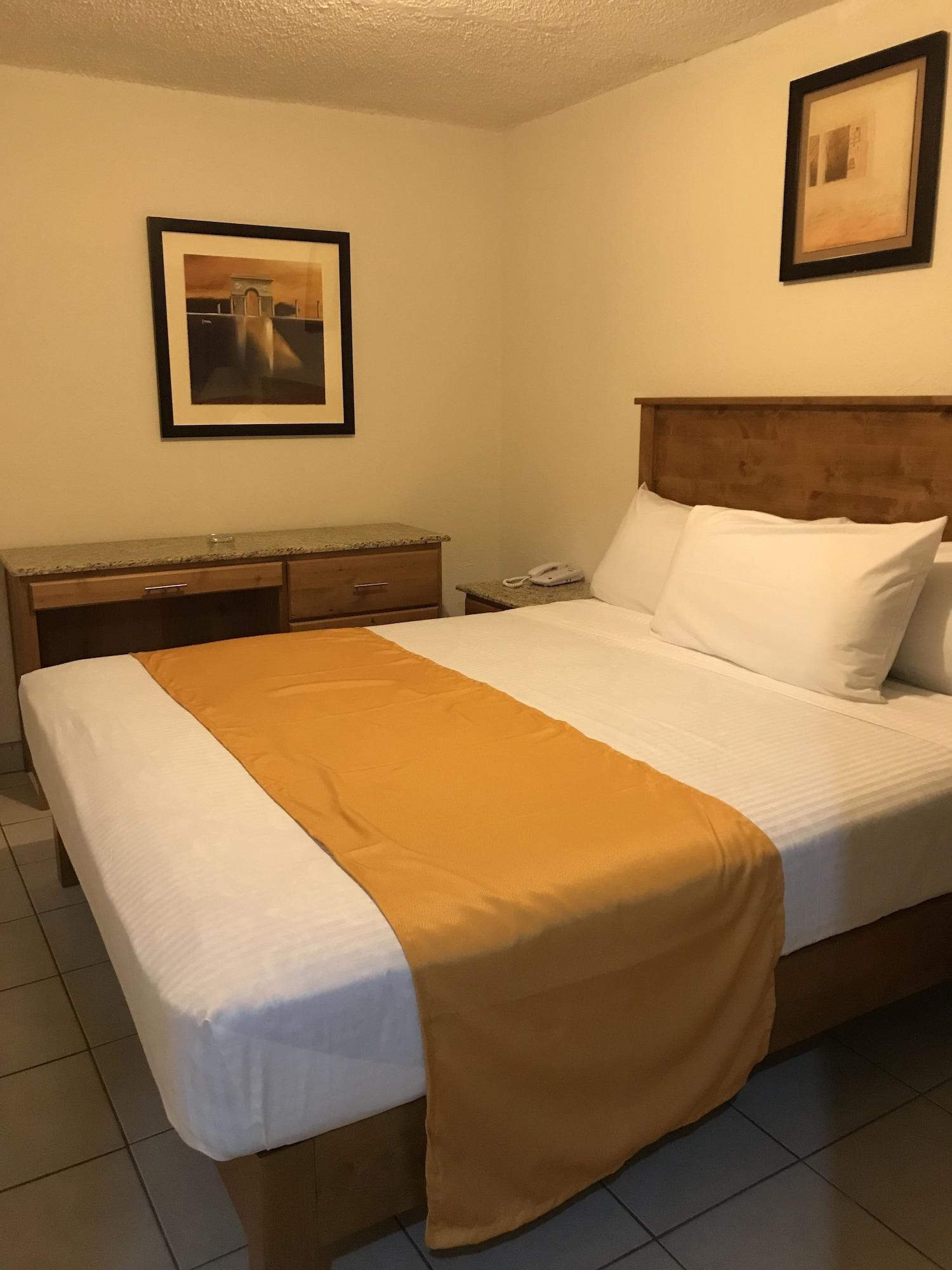 Hotel Guillen Jr Тихуана Екстериор снимка