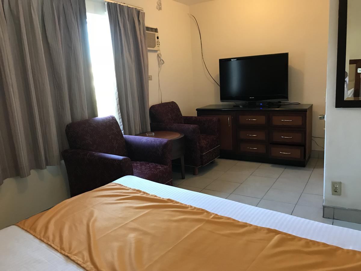 Hotel Guillen Jr Тихуана Екстериор снимка