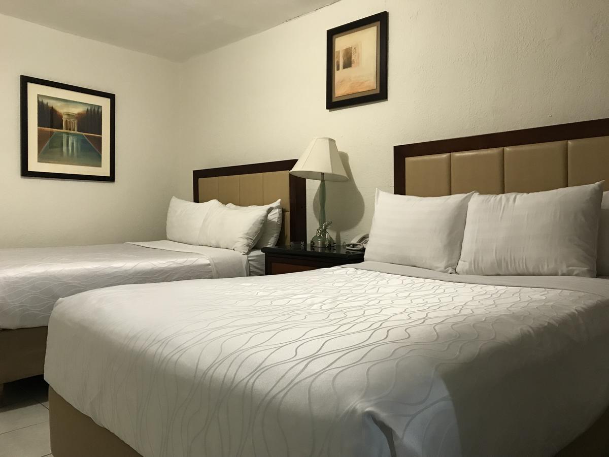 Hotel Guillen Jr Тихуана Екстериор снимка