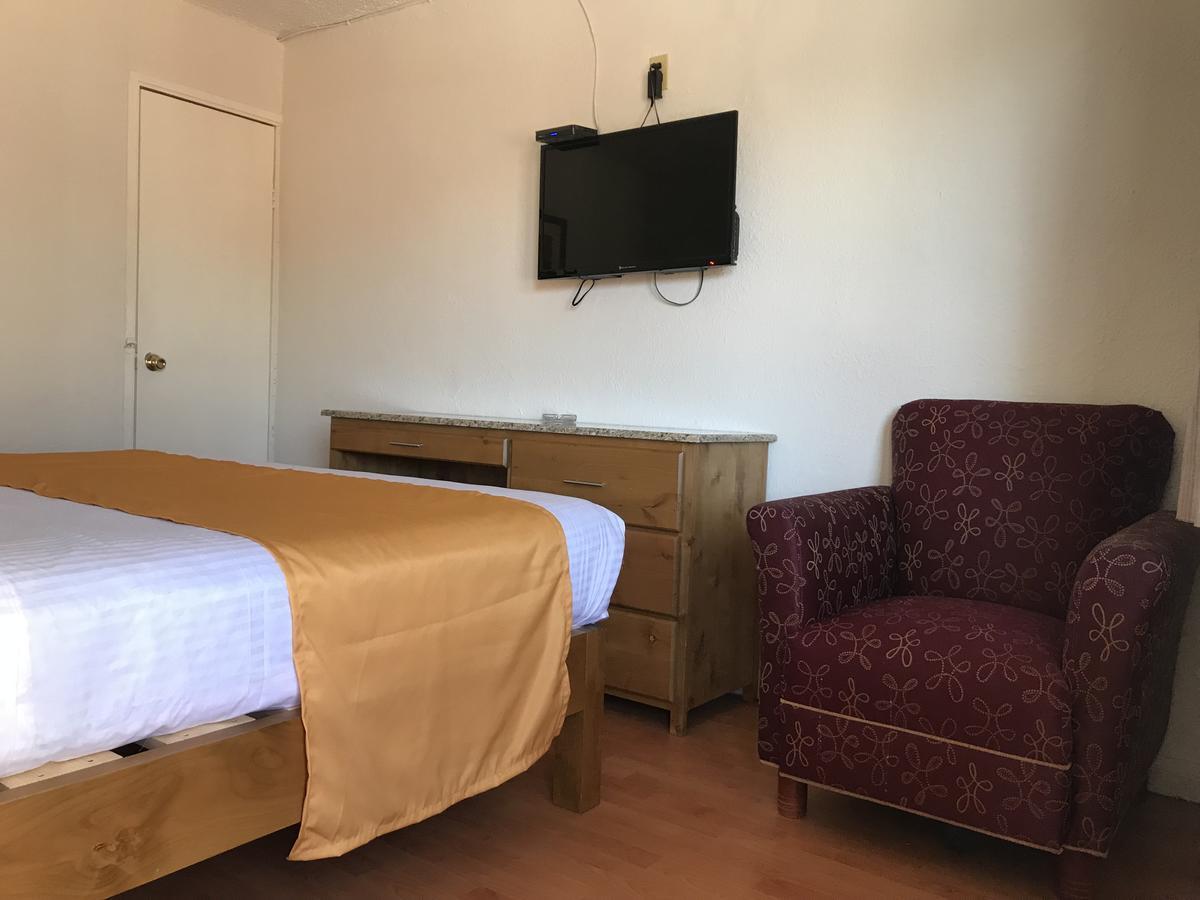 Hotel Guillen Jr Тихуана Екстериор снимка