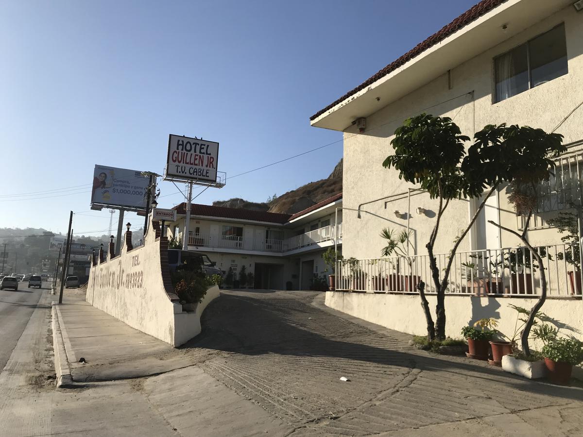 Hotel Guillen Jr Тихуана Екстериор снимка