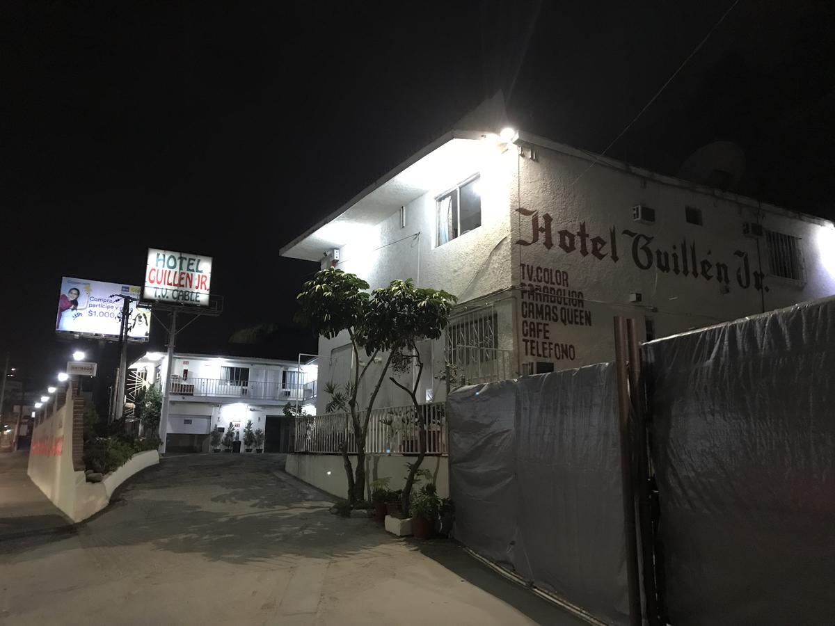 Hotel Guillen Jr Тихуана Екстериор снимка